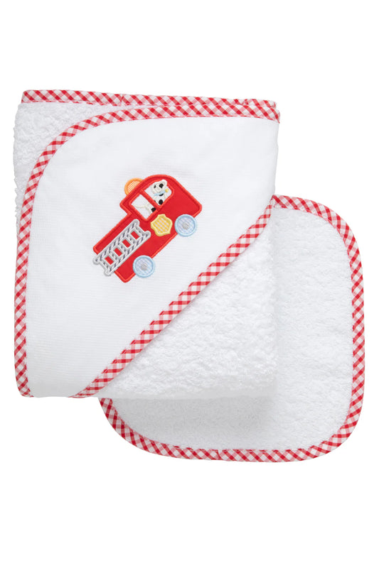 FIRETRUCK HOODED TOWEL SET