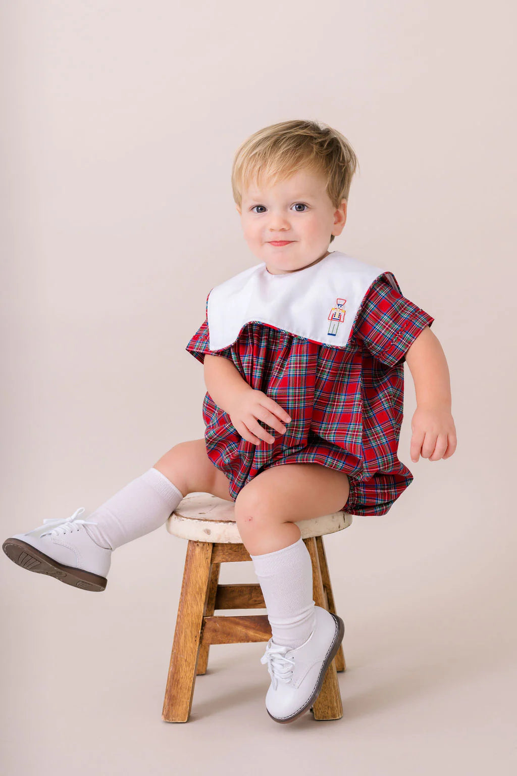 CHRISTIAN BUBBLE NUTCRACKER PLAID